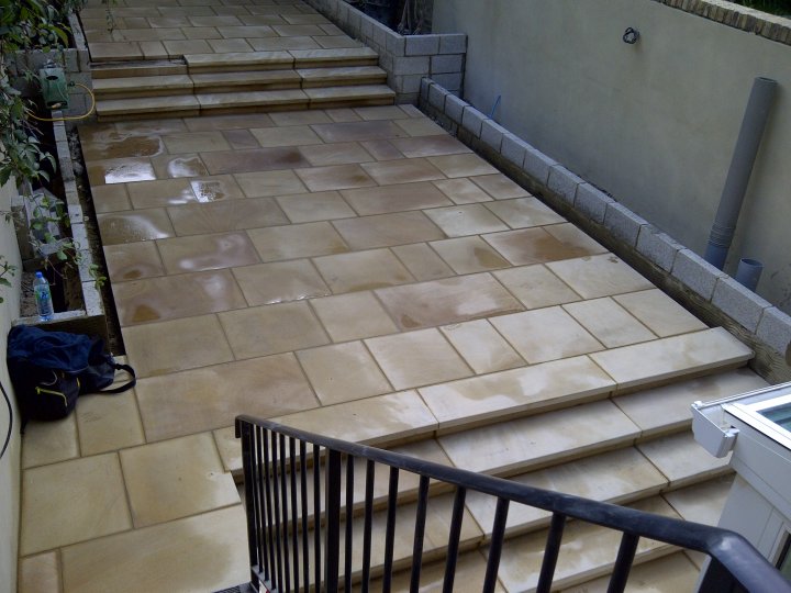 Sawn Yorkstone Paving